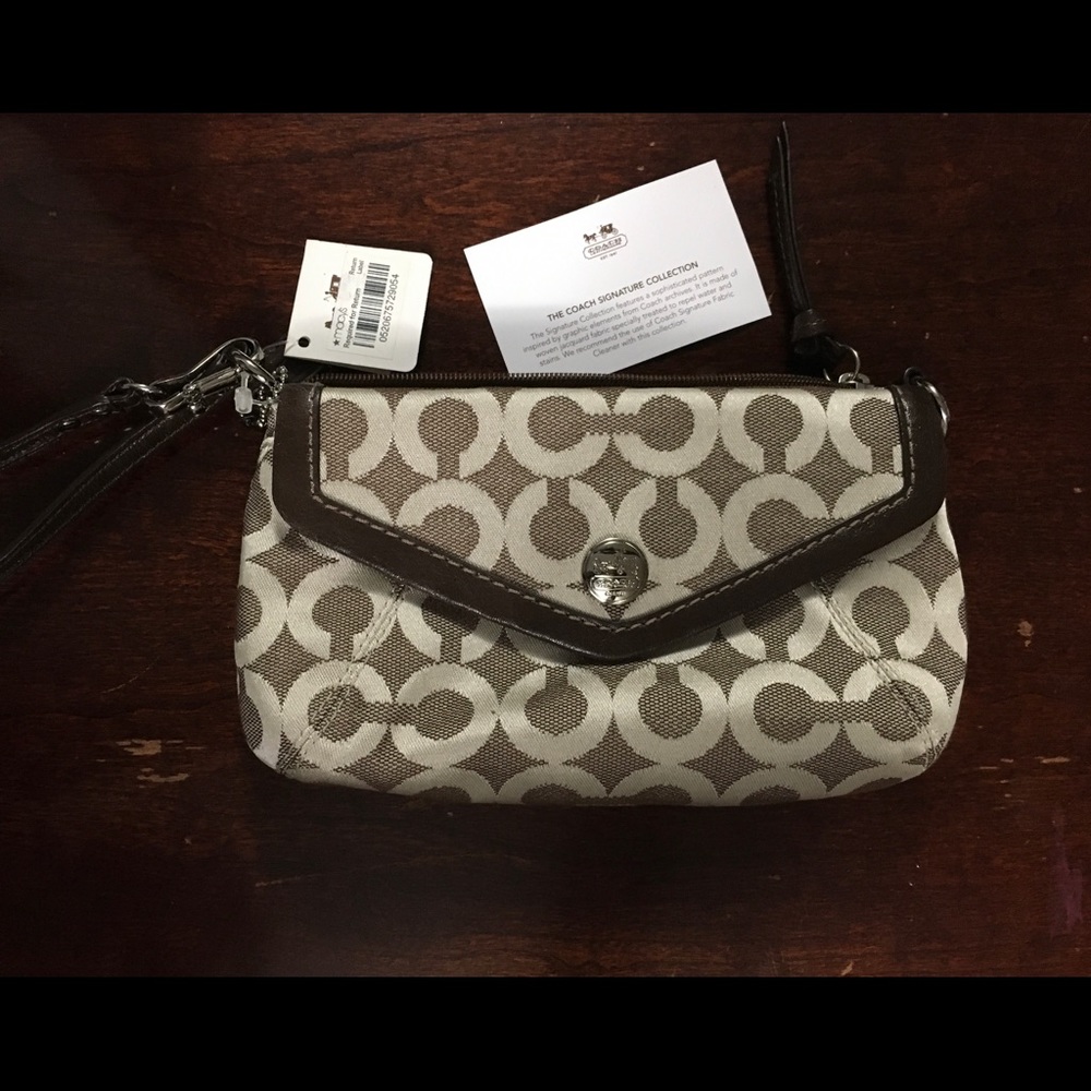 Coach Womens Wristlet
